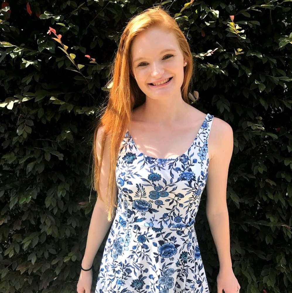 Meet your Posher, Izabella